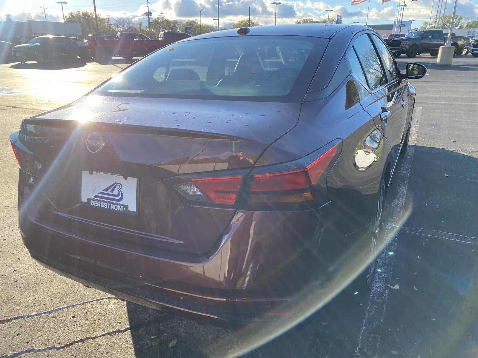 2025 Nissan Altima SV FWD