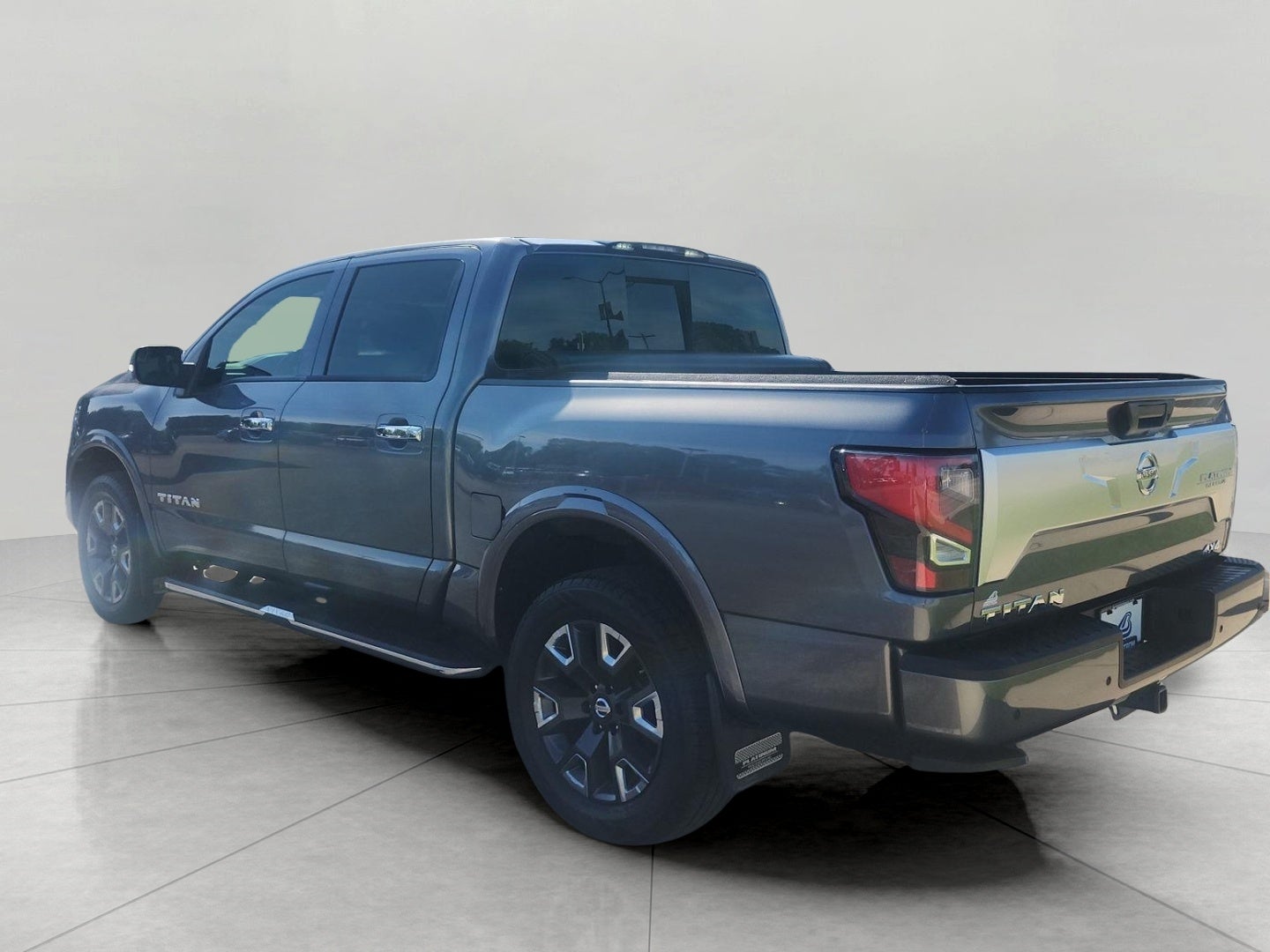 2021 Nissan Titan 4x4 Crew Cab Platinum Reserve