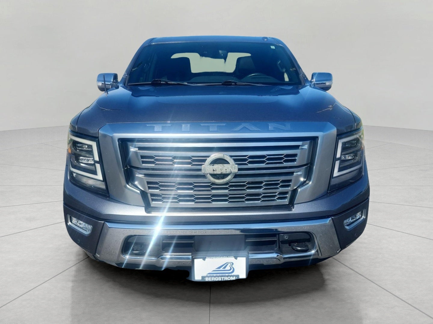 2021 Nissan Titan 4x4 Crew Cab Platinum Reserve