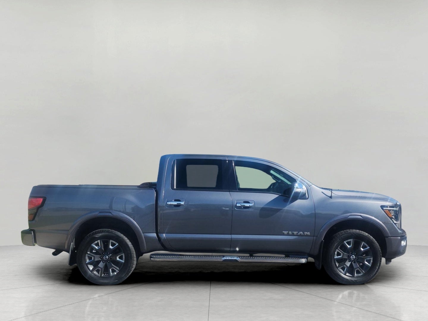 2021 Nissan Titan 4x4 Crew Cab Platinum Reserve