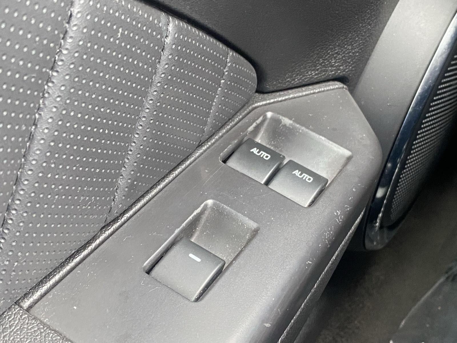2013 Ford Mustang 2dr Conv V6 Premium