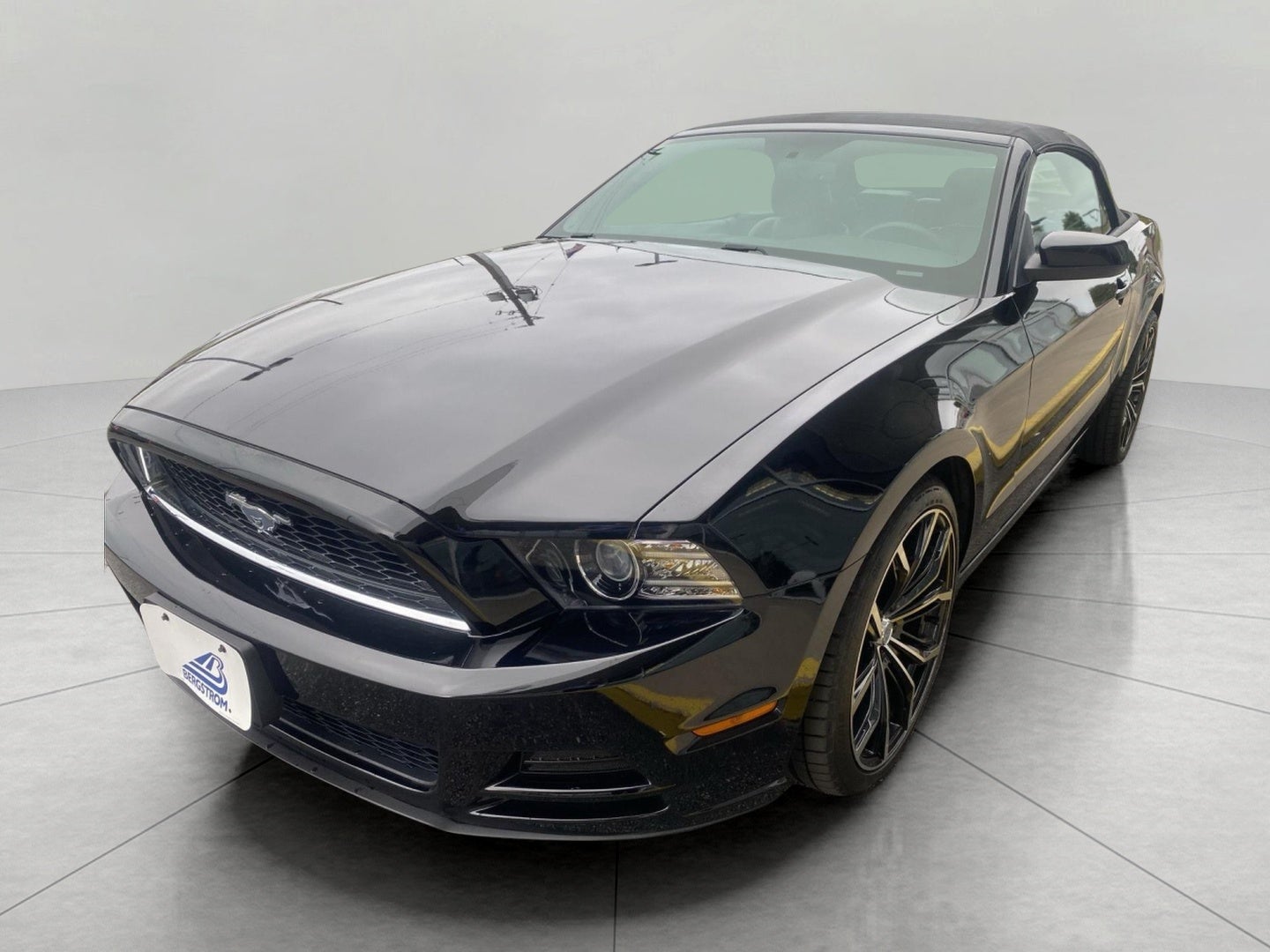 2013 Ford Mustang 2dr Conv V6 Premium