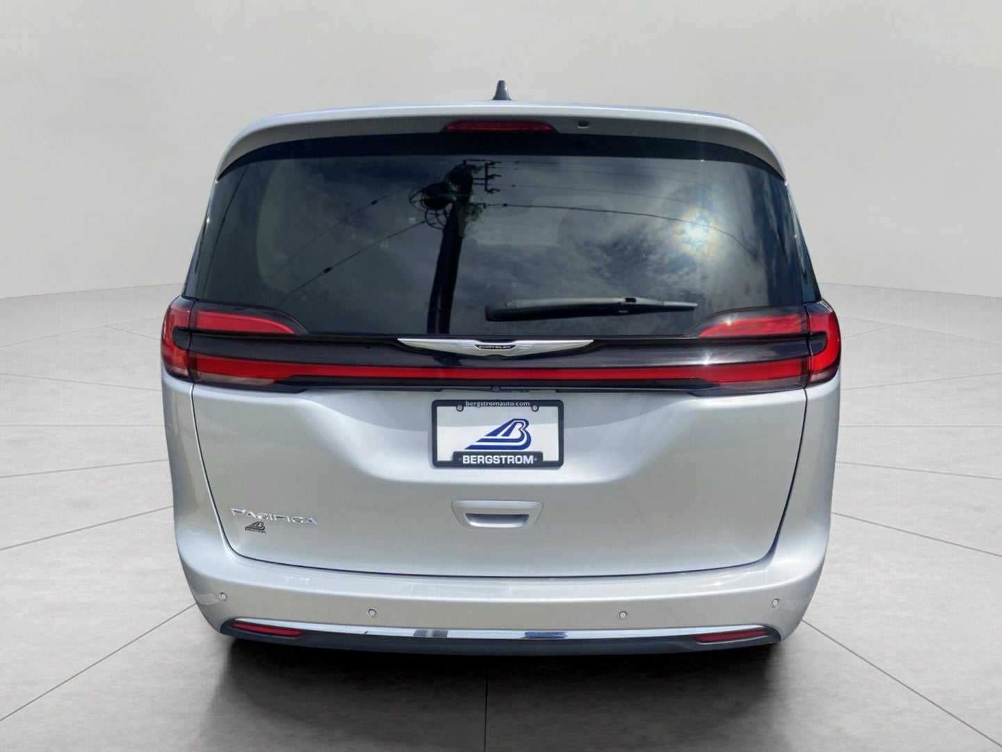 2024 Chrysler Pacifica Touring L FWD