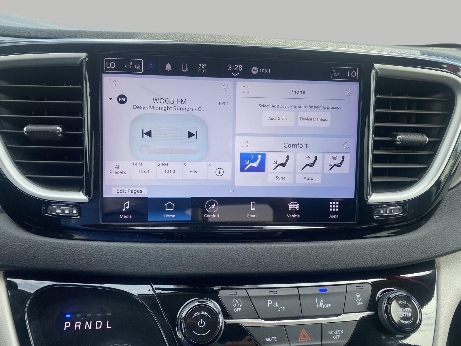 2024 Chrysler Pacifica Touring L FWD