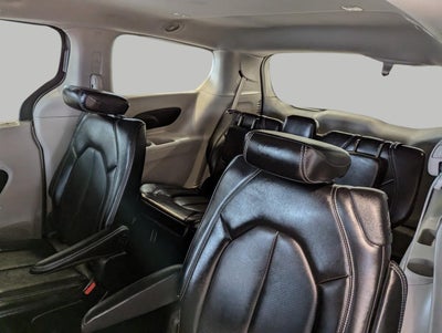 2024 Chrysler Pacifica Touring L FWD
