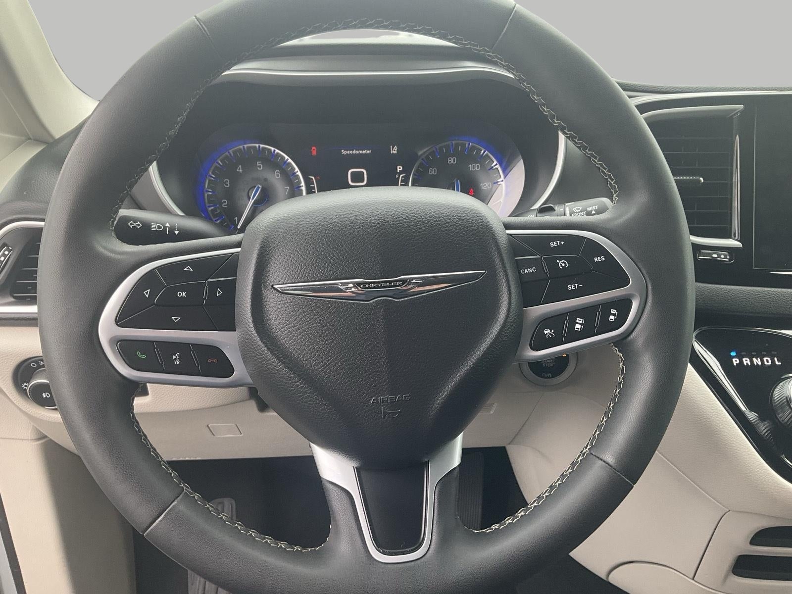 2024 Chrysler Pacifica Touring L FWD