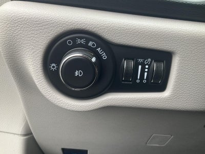 2024 Chrysler Pacifica Touring L FWD
