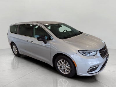 2024 Chrysler Pacifica Touring L FWD