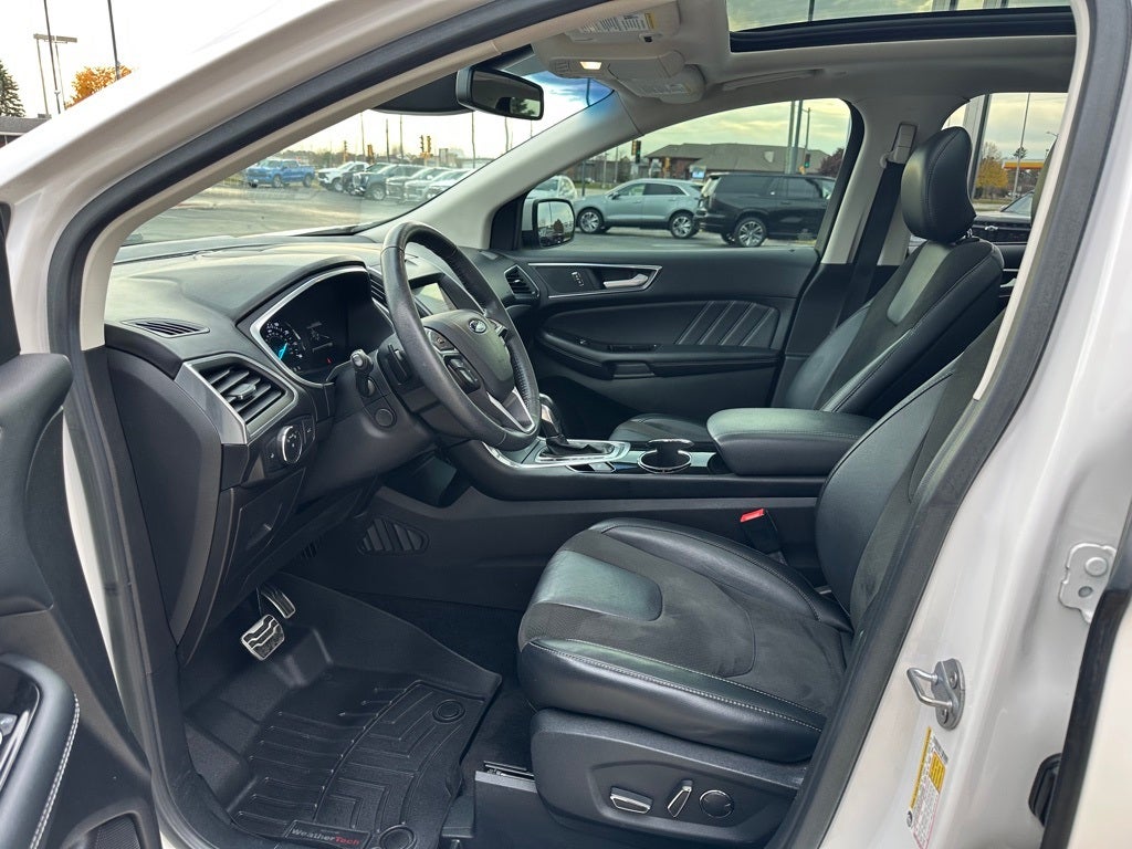2017 Ford Edge Sport
