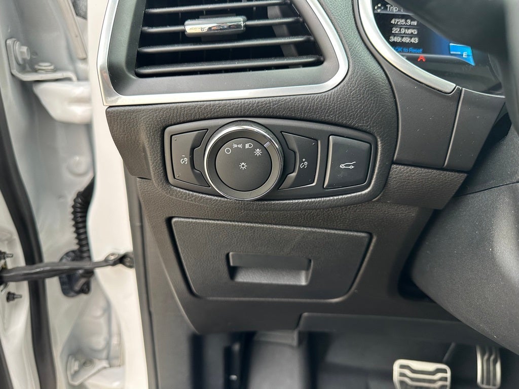 2017 Ford Edge Sport