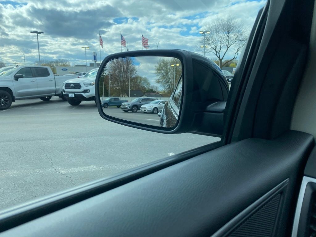 2023 Ford Edge SE