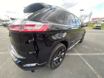 2023 Ford Edge SE