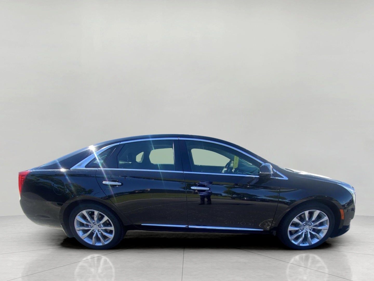 2017 Cadillac XTS 4dr Sdn Luxury AWD