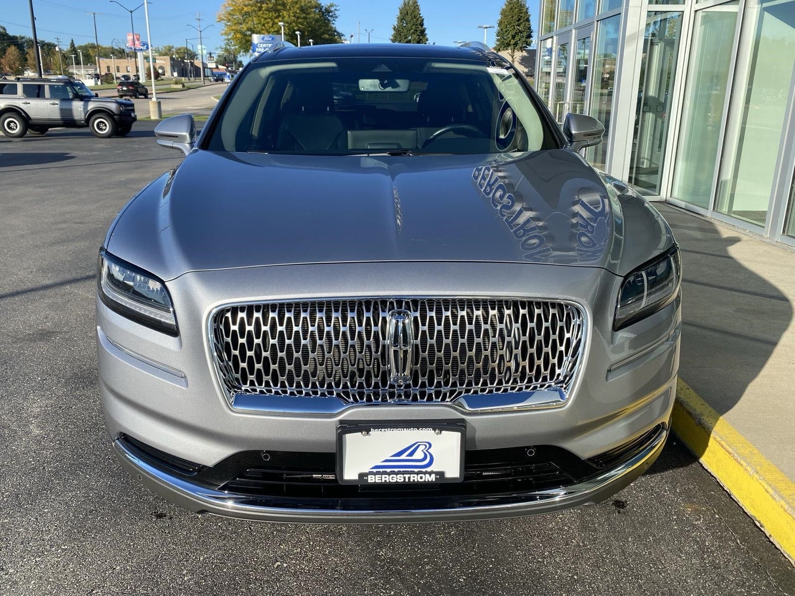 2022 Lincoln Nautilus Reserve AWD