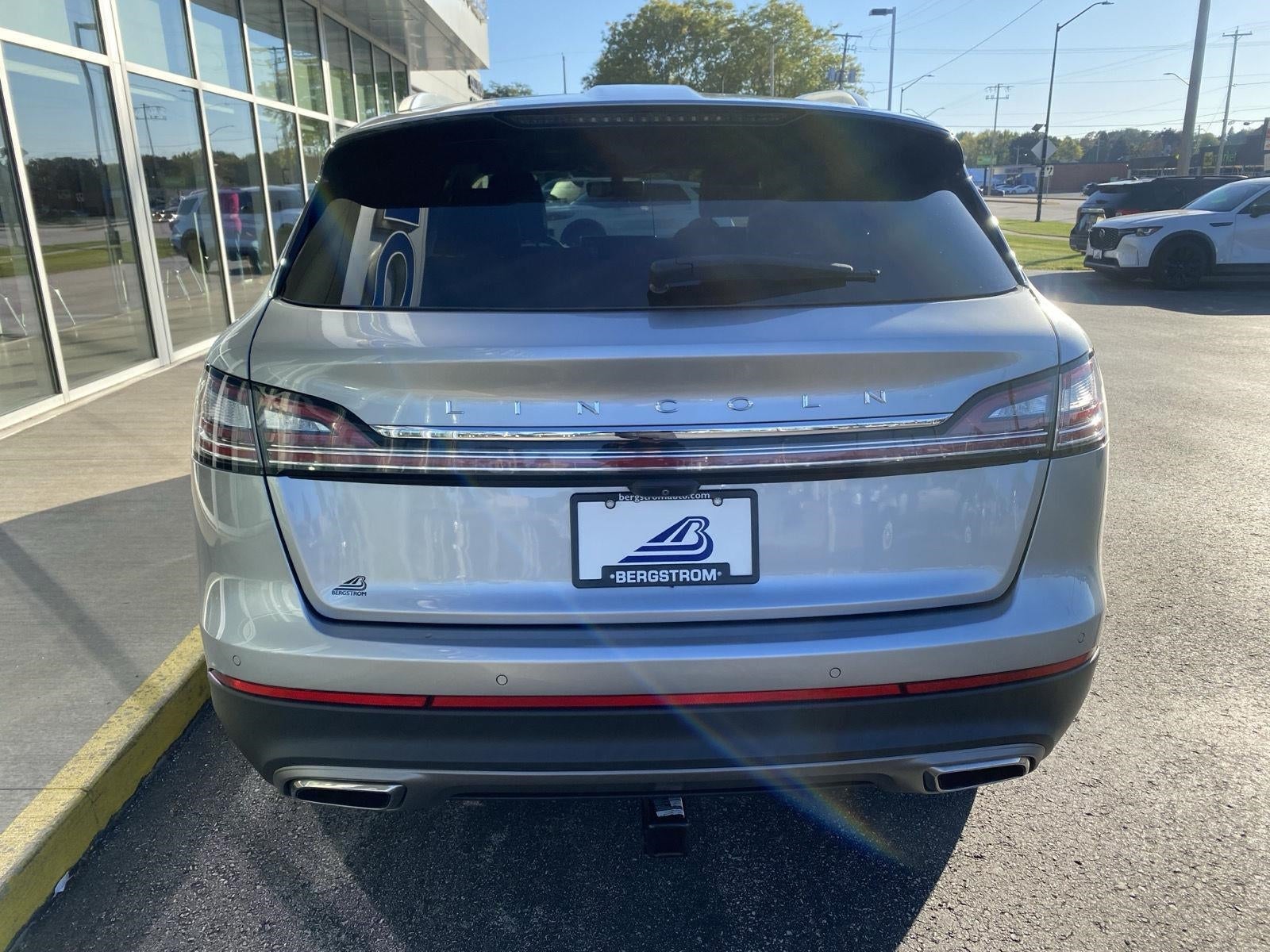 2022 Lincoln Nautilus Reserve AWD