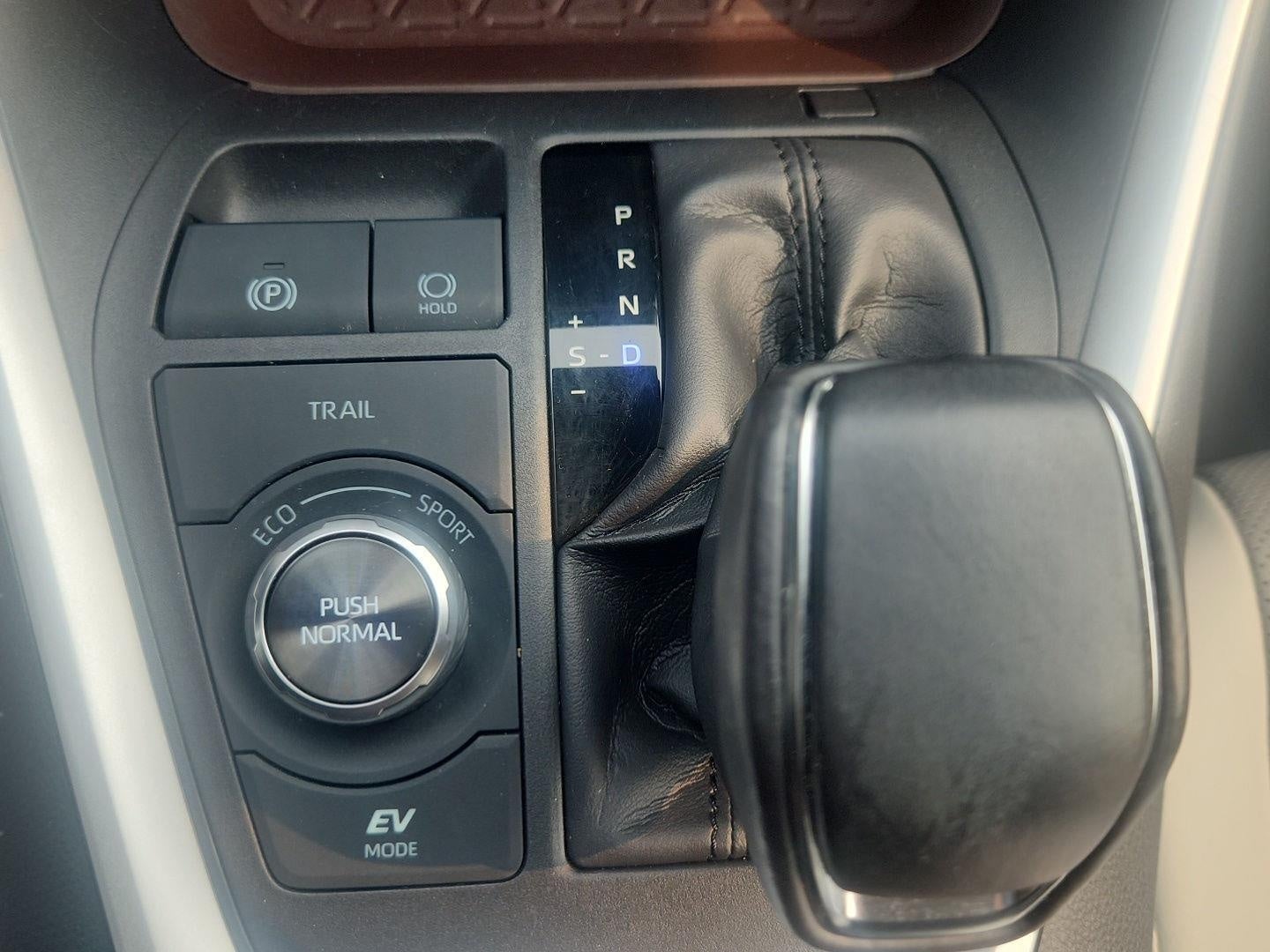 2019 Toyota RAV4 Hybrid Limited AWD