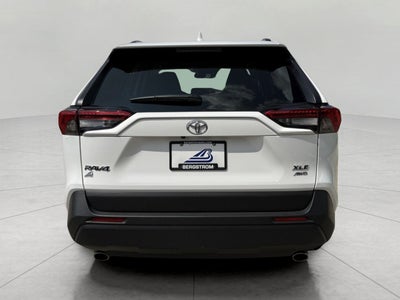 2025 Toyota RAV4 XLE AWD