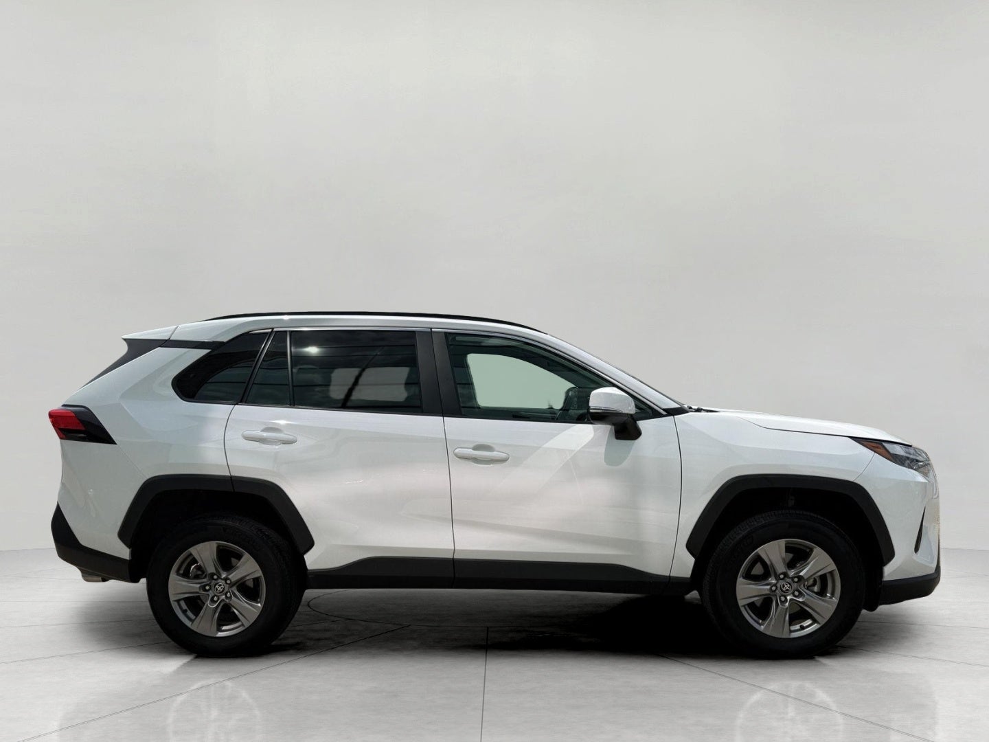 2025 Toyota RAV4 XLE AWD
