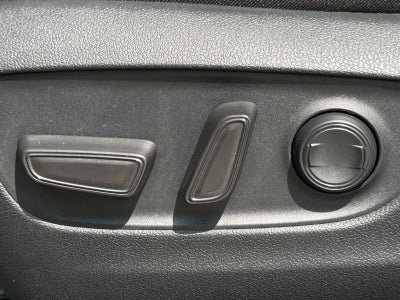2025 Toyota RAV4 XLE AWD