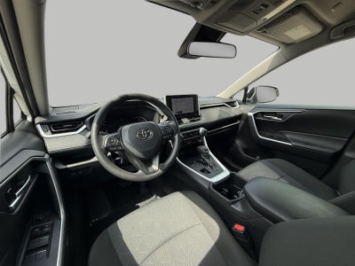 2025 Toyota RAV4 XLE AWD