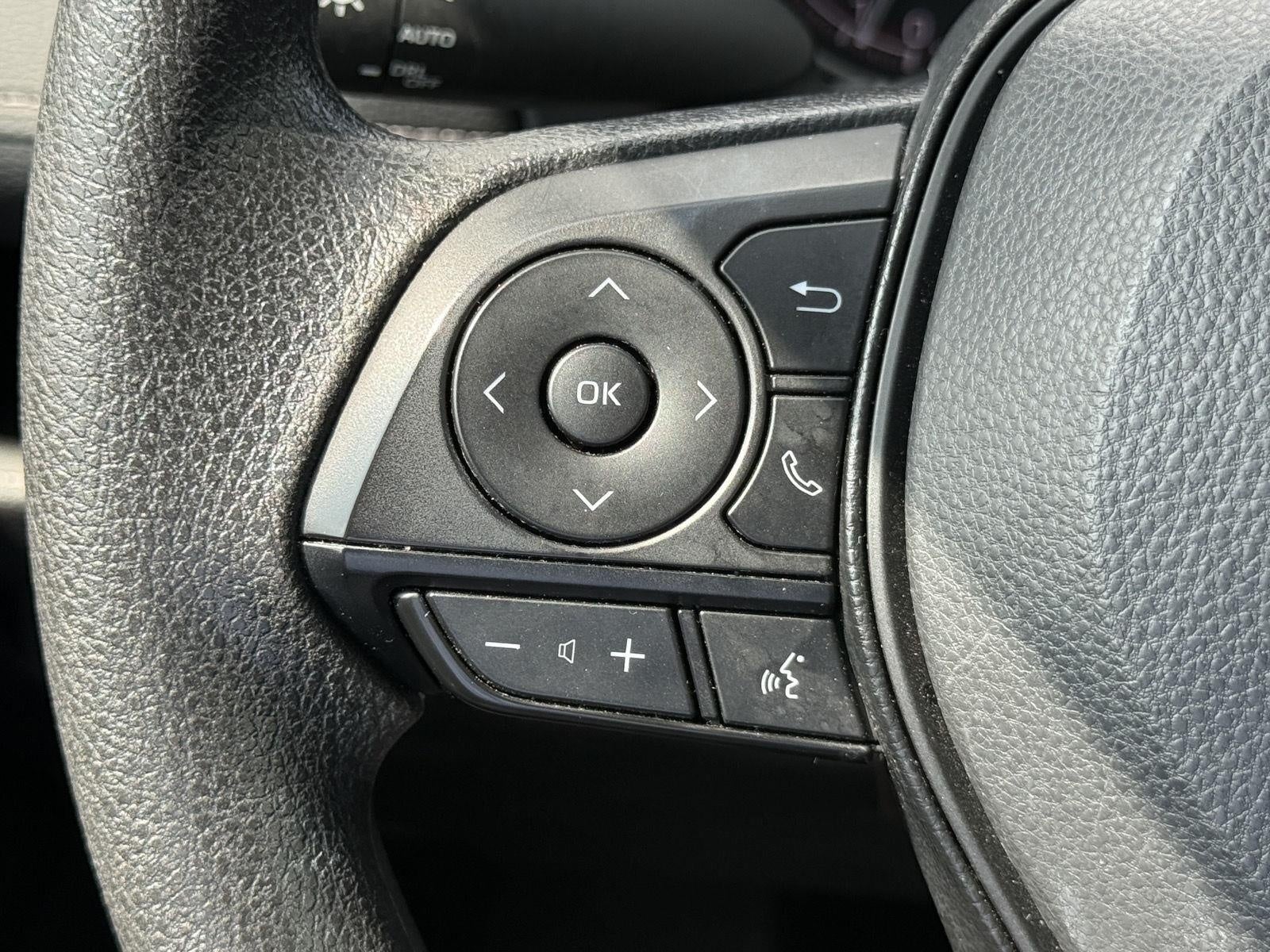 2025 Toyota RAV4 XLE AWD