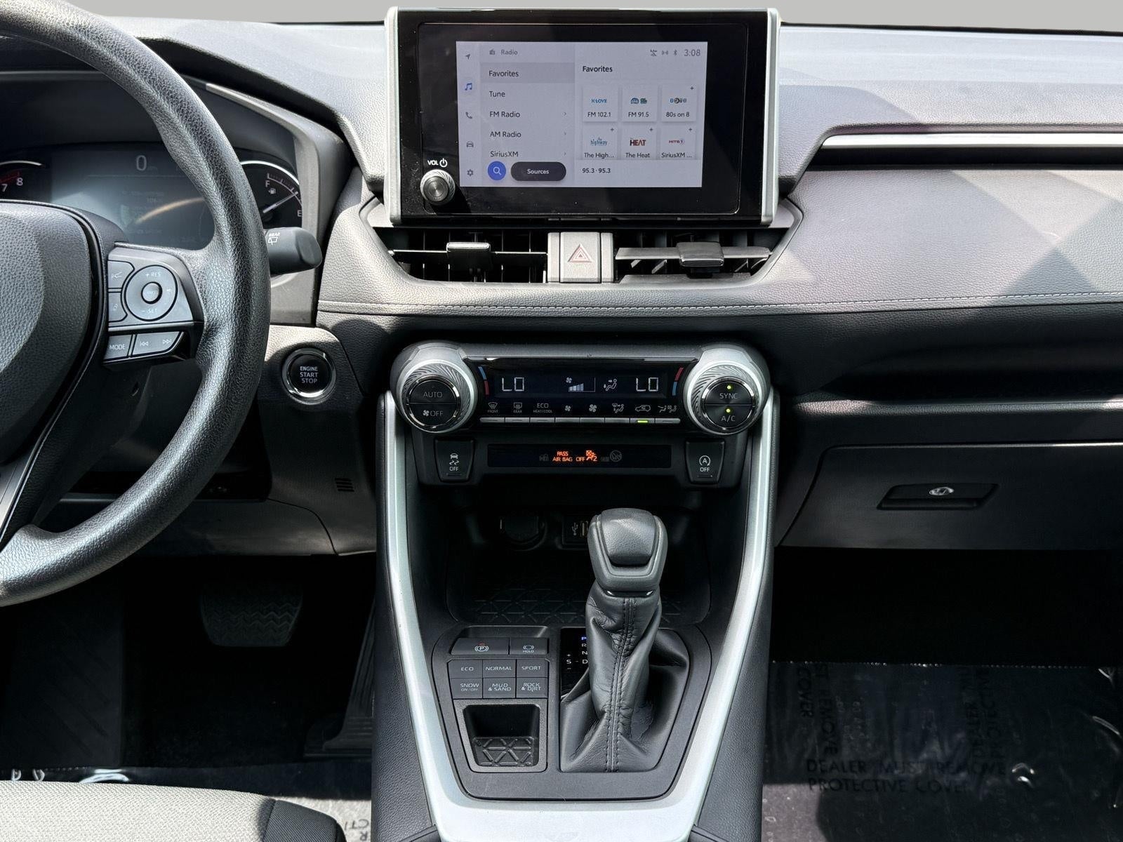 2025 Toyota RAV4 XLE AWD