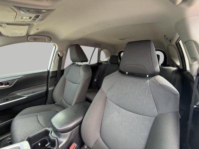 2025 Toyota RAV4 XLE AWD