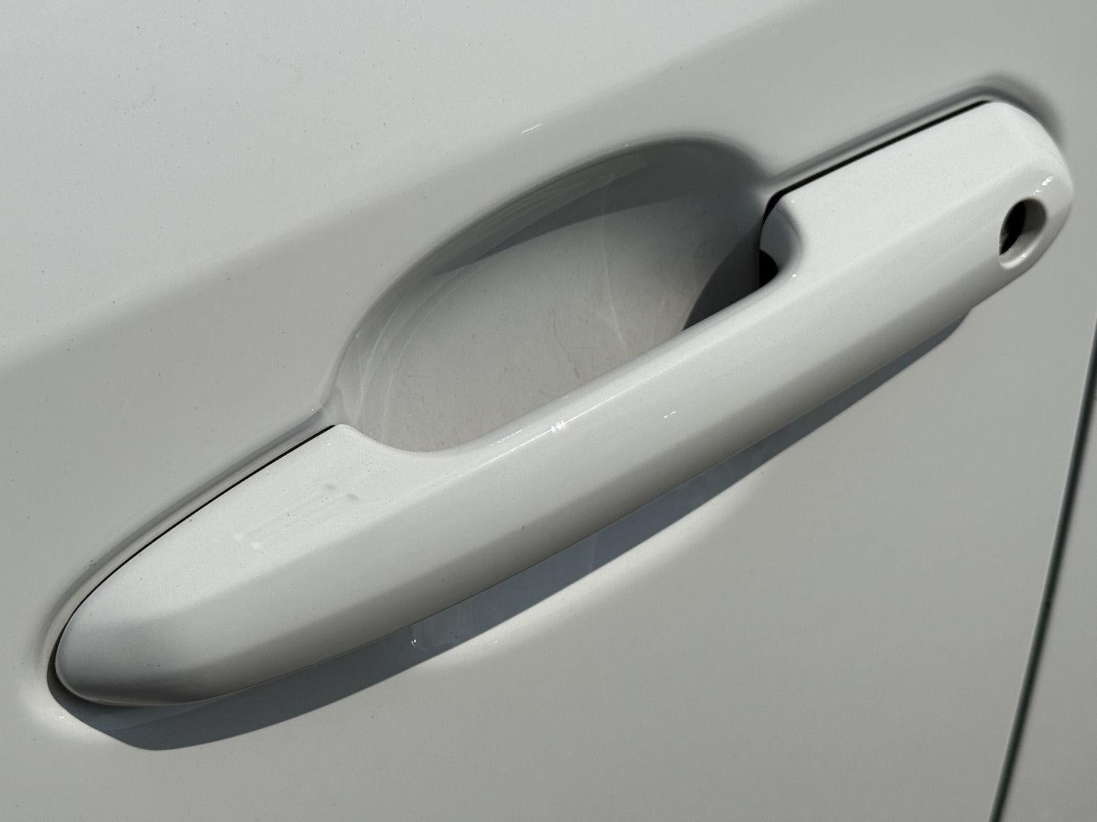 2025 Toyota RAV4 XLE AWD