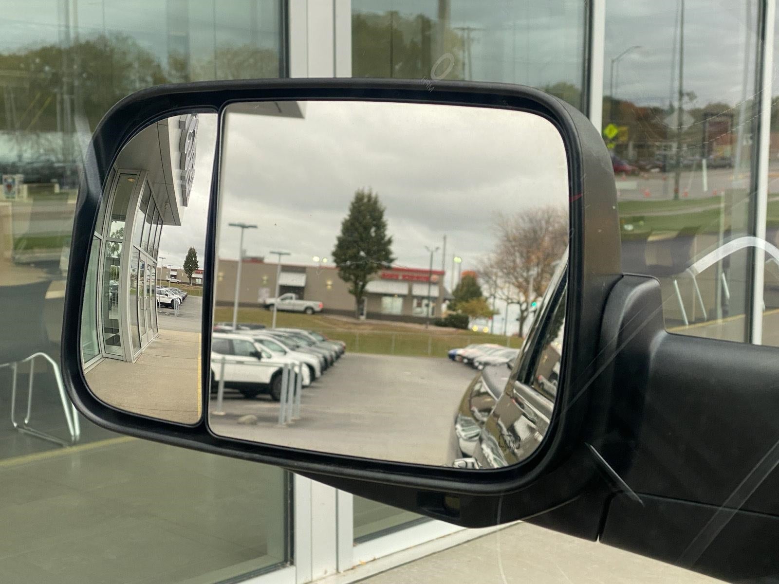 2022 RAM 3500 Laramie 4x4 Crew Cab 6'4 Box