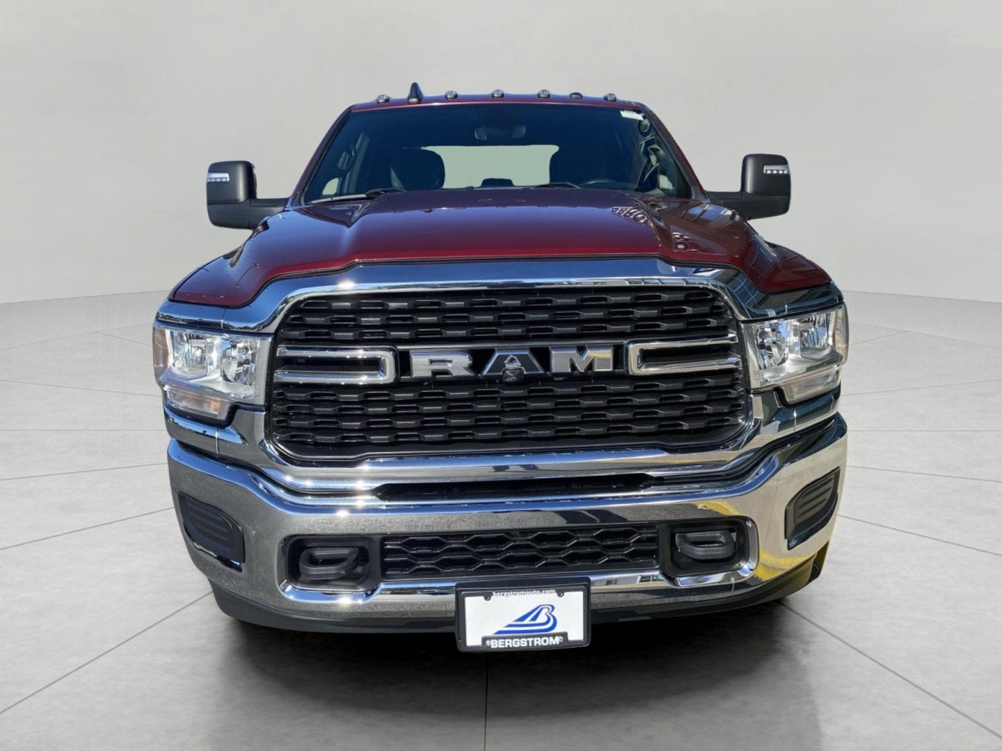 2024 RAM 2500 Tradesman 4x4 Crew Cab 6'4 Box