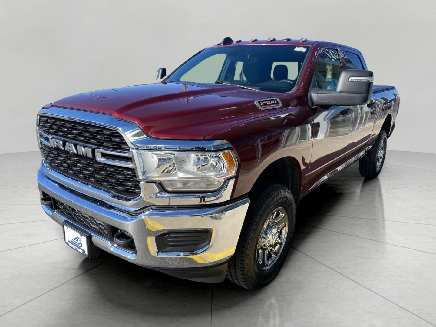 2024 RAM 2500 Tradesman 4x4 Crew Cab 6'4 Box