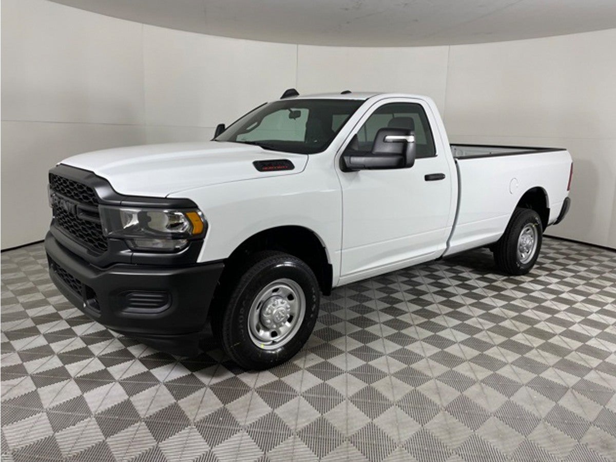 2023 RAM 2500 Big Horn 4x4 Crew Cab 6'4 Box