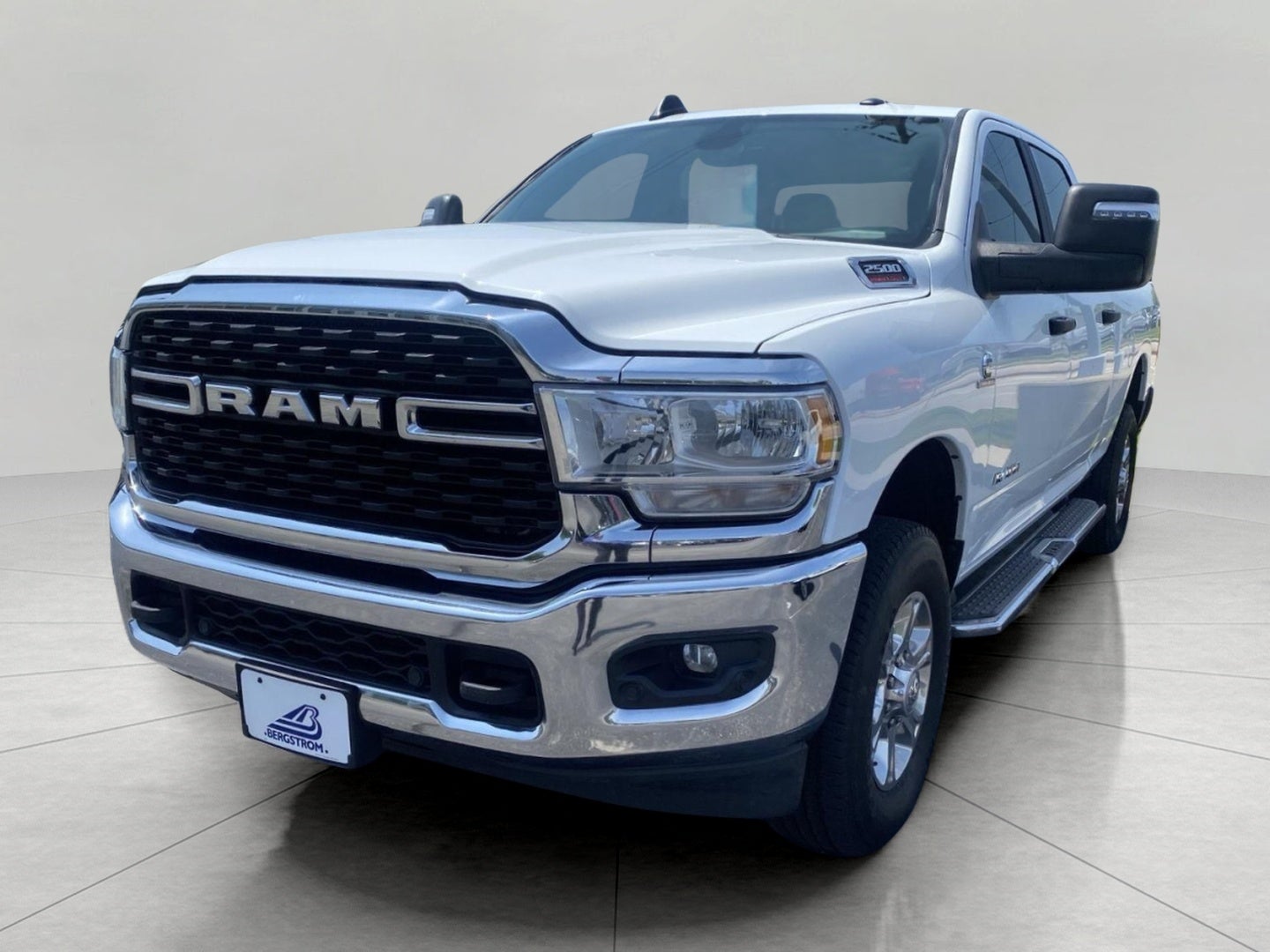 2023 RAM 2500 Big Horn 4x4 Crew Cab 6'4 Box