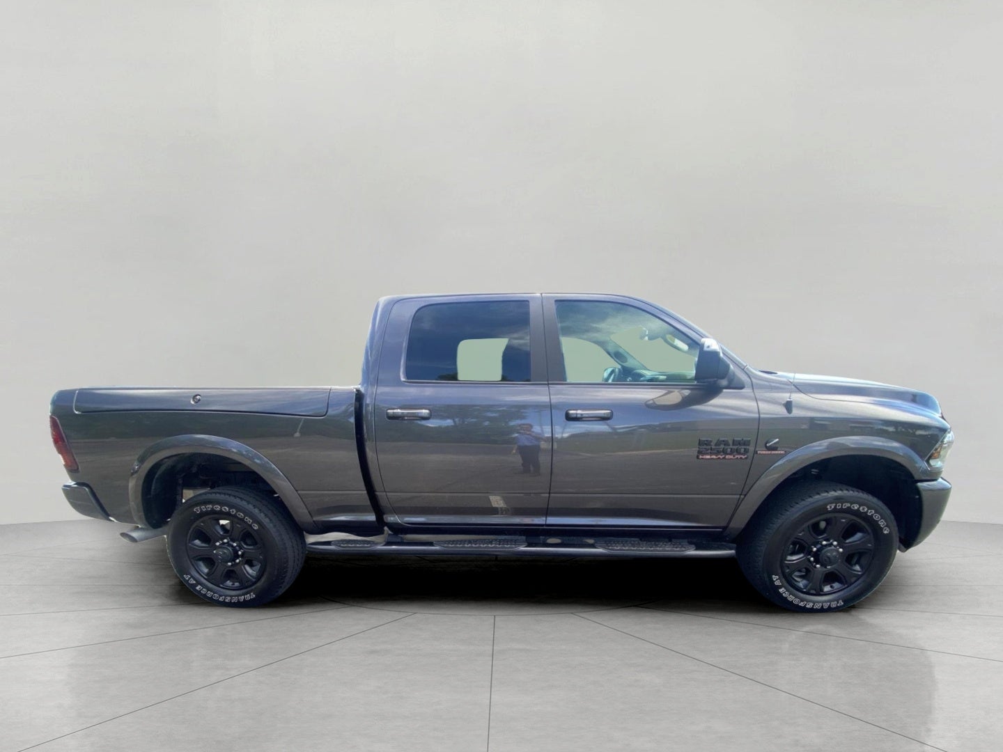 2018 RAM 2500 Laramie 4x4 Crew Cab 6'4 Box