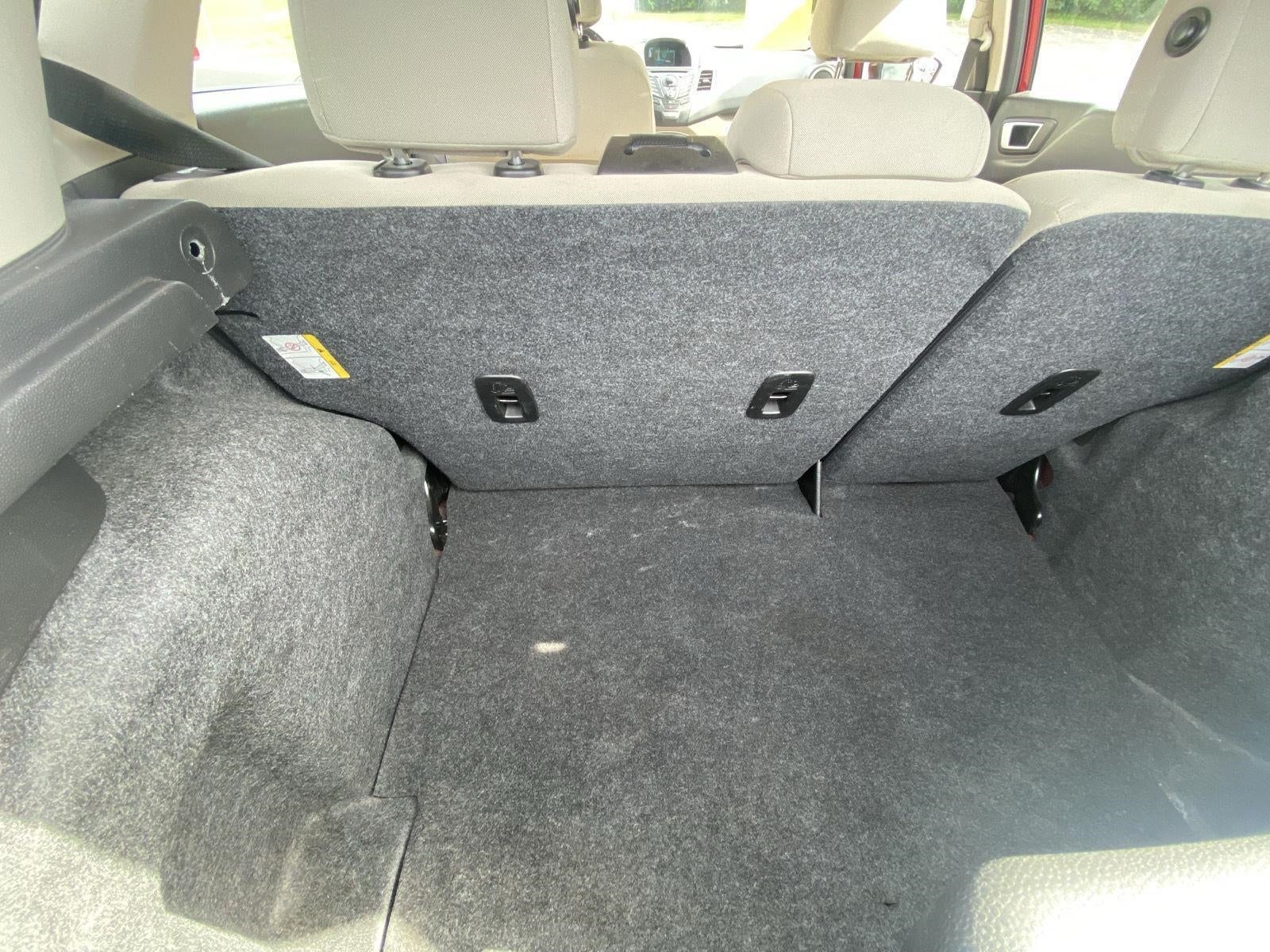 2014 Ford Fiesta 5dr HB SE