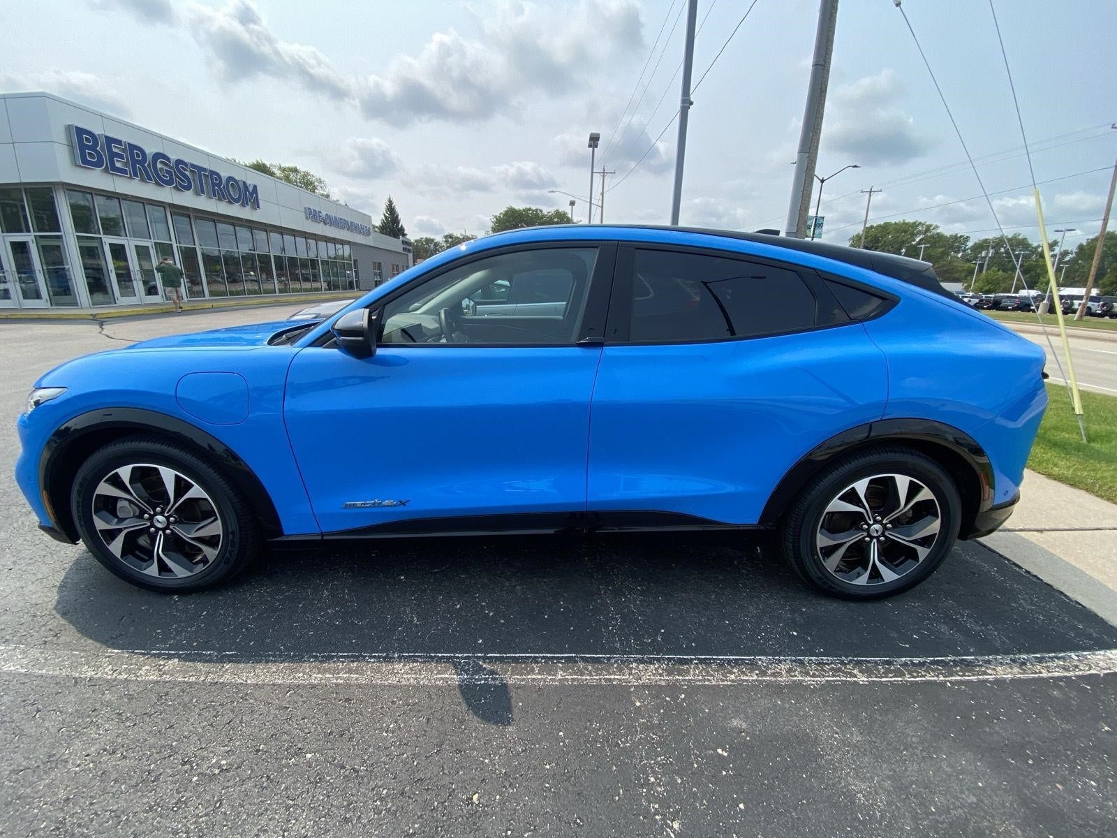 2023 Ford Mustang Mach-E Premium AWD