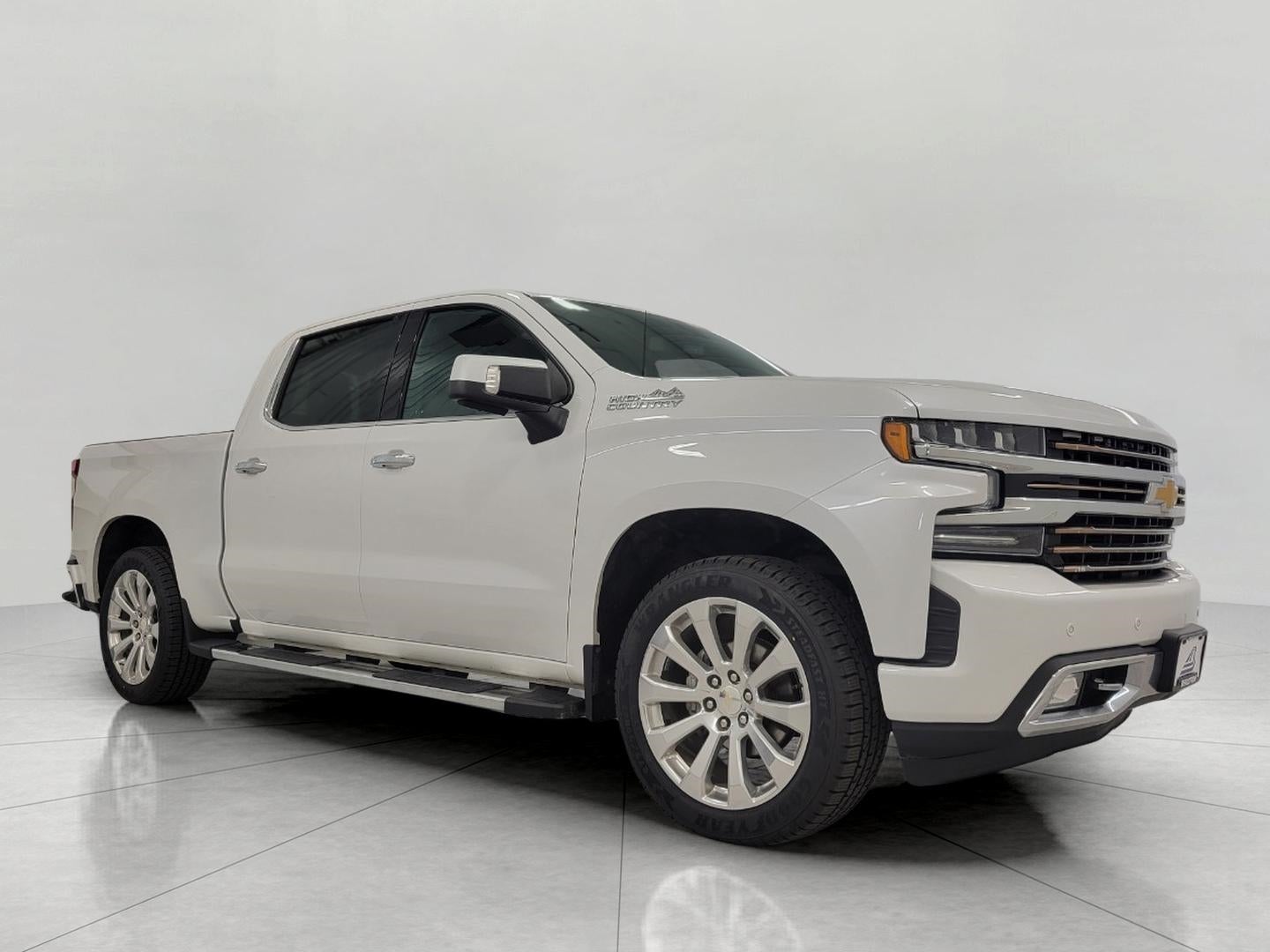 2019 Chevrolet Silverado 1500 4WD Crew Cab 147 High Country