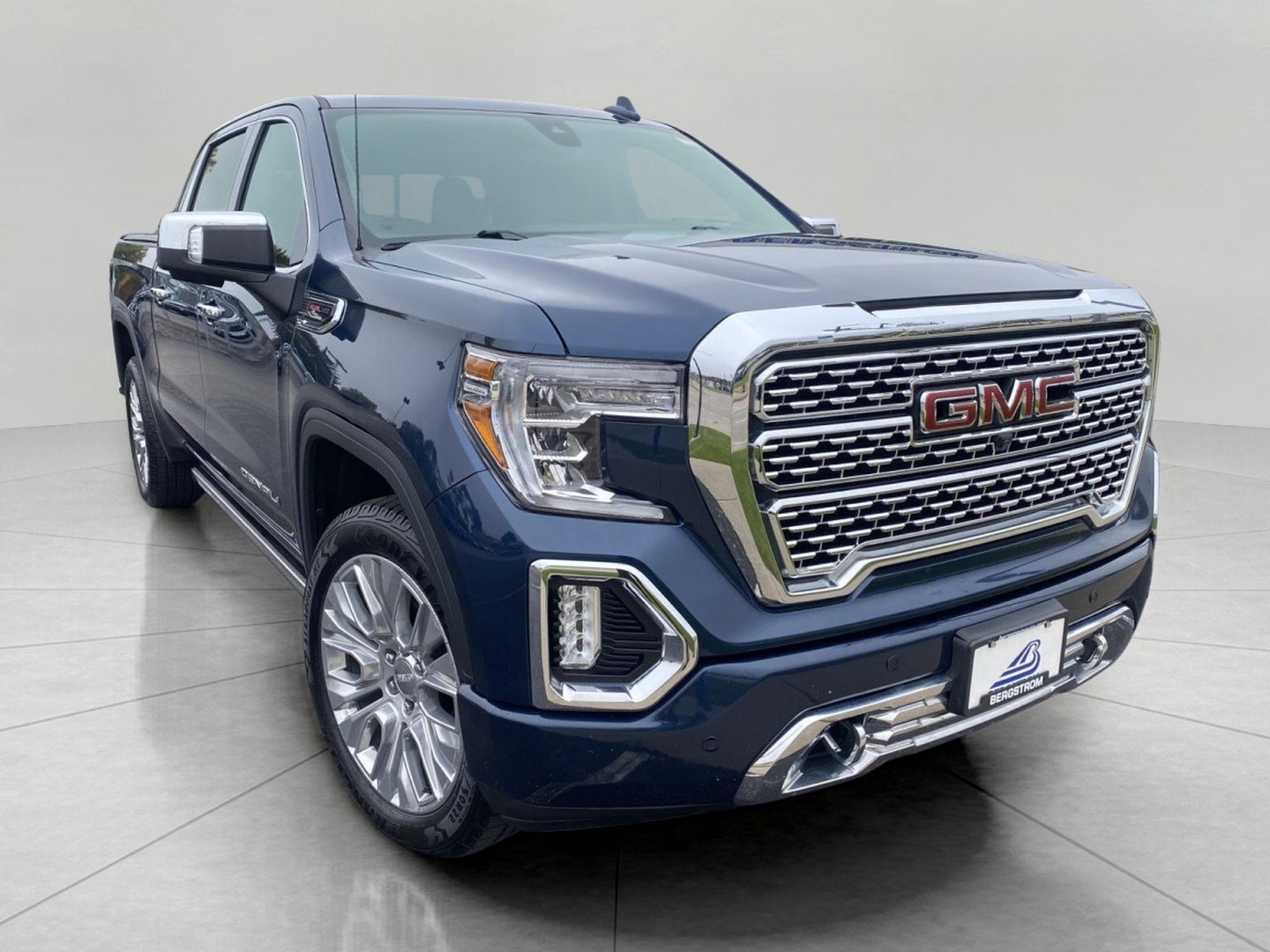 2021 GMC Sierra 1500 4WD Crew Cab 147 Denali