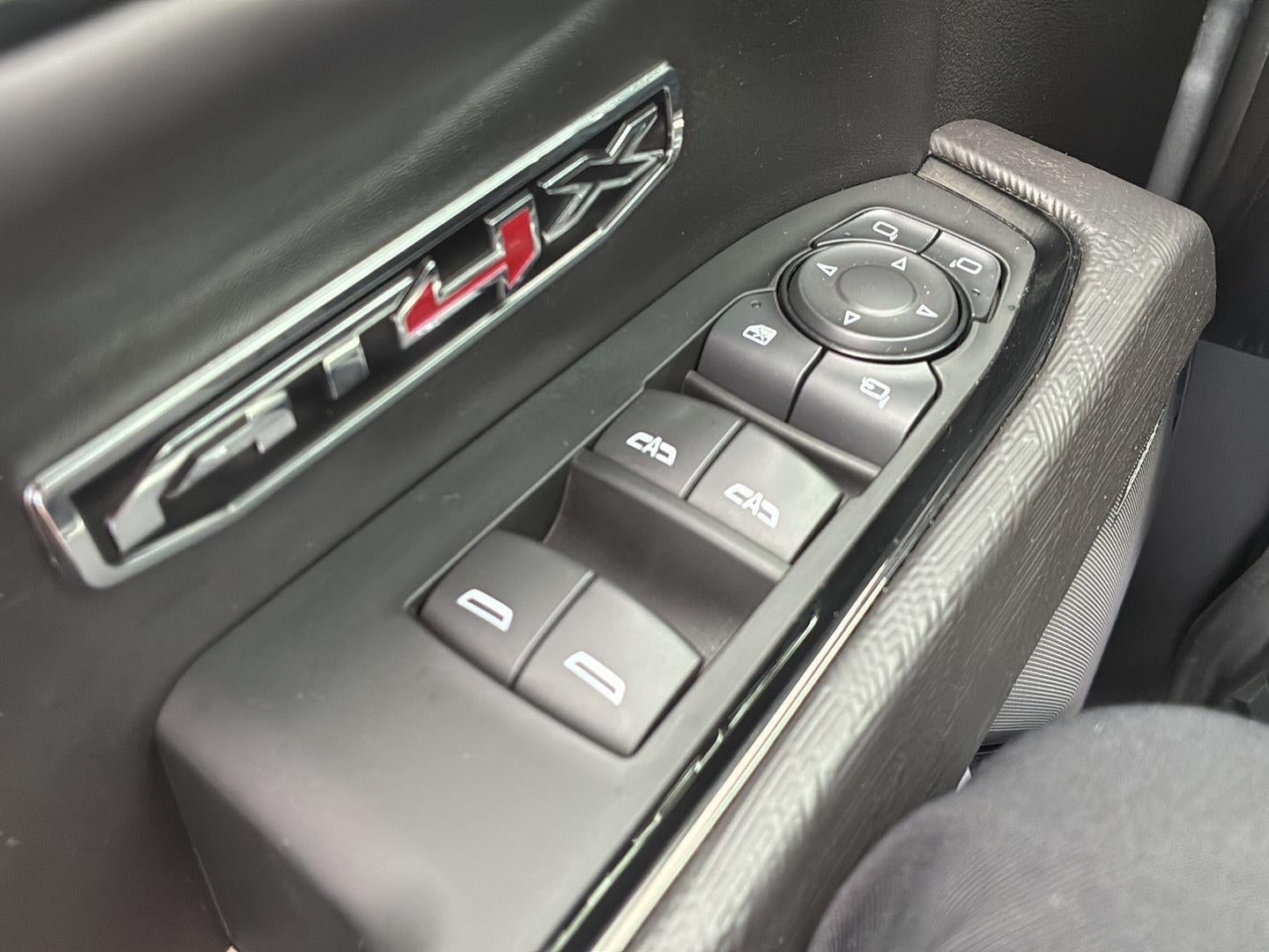 2024 GMC Sierra 1500 4WD Crew Cab 147 AT4X