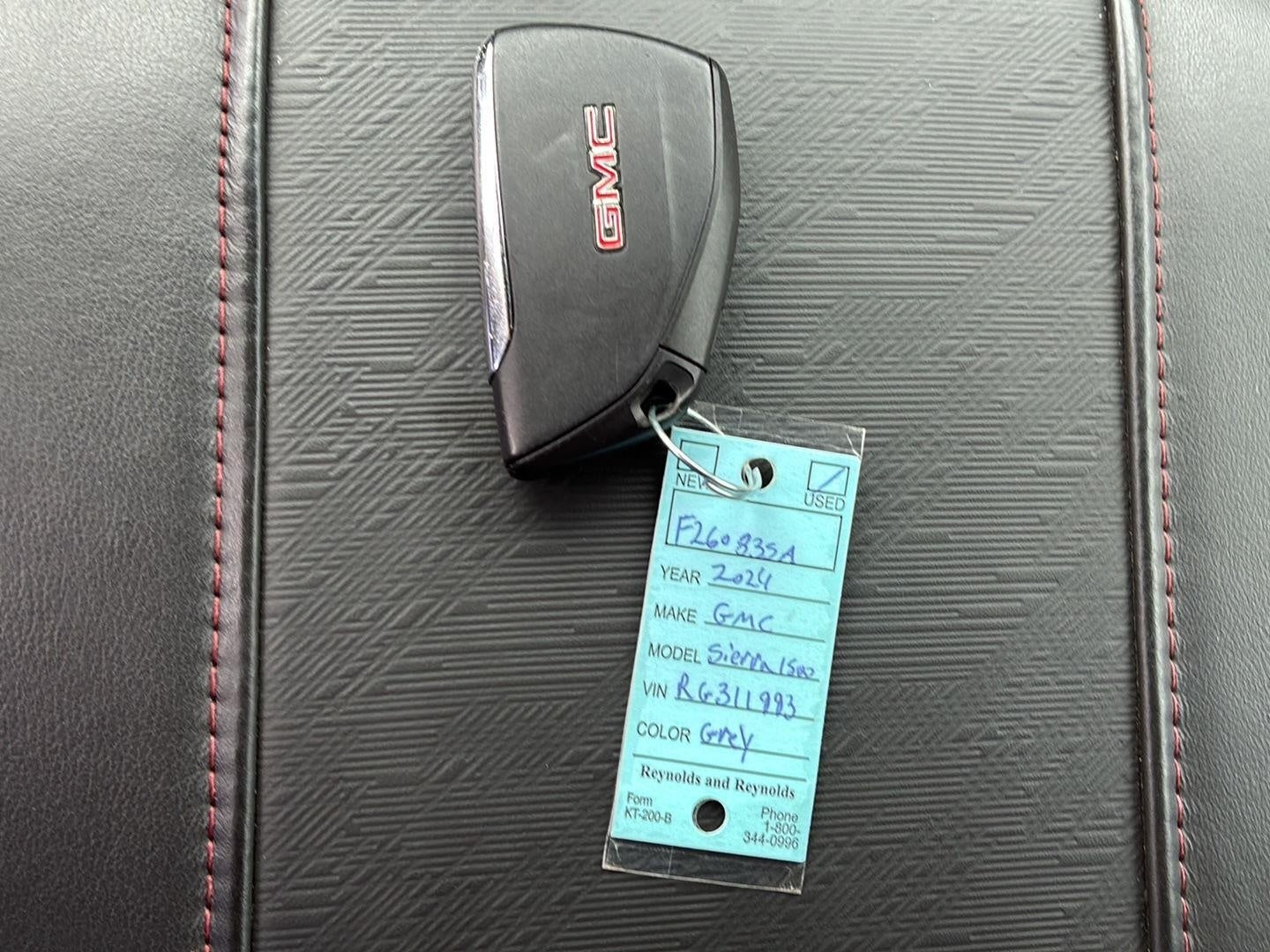 2024 GMC Sierra 1500 4WD Crew Cab 147 AT4X
