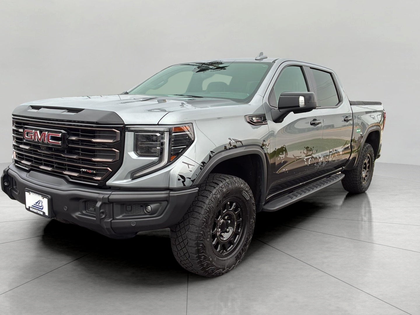 2024 GMC Sierra 1500 4WD Crew Cab 147 AT4X