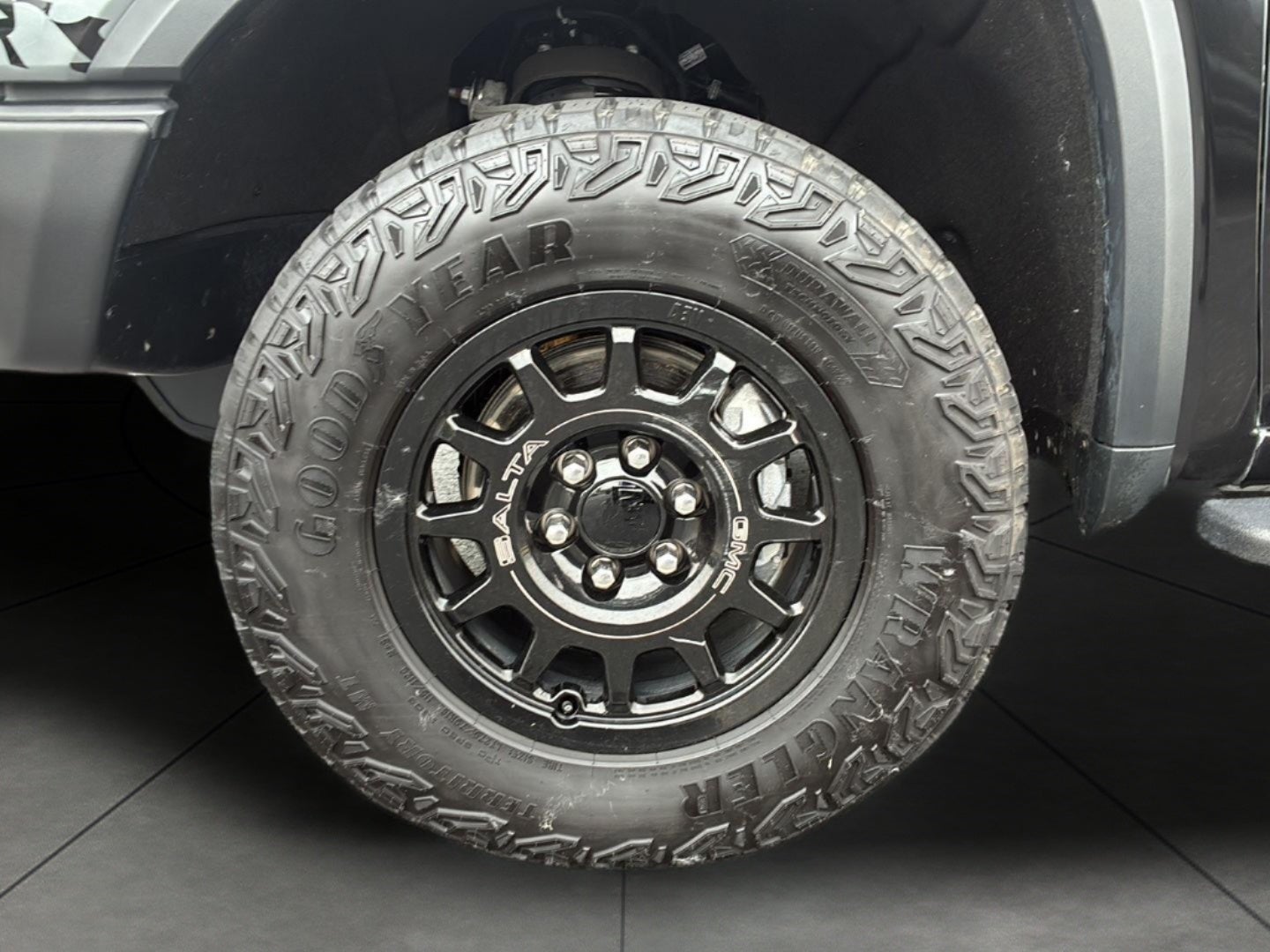 2024 GMC Sierra 1500 4WD Crew Cab 147 AT4X