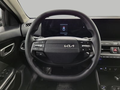 2025 Kia K4 LXS FWD