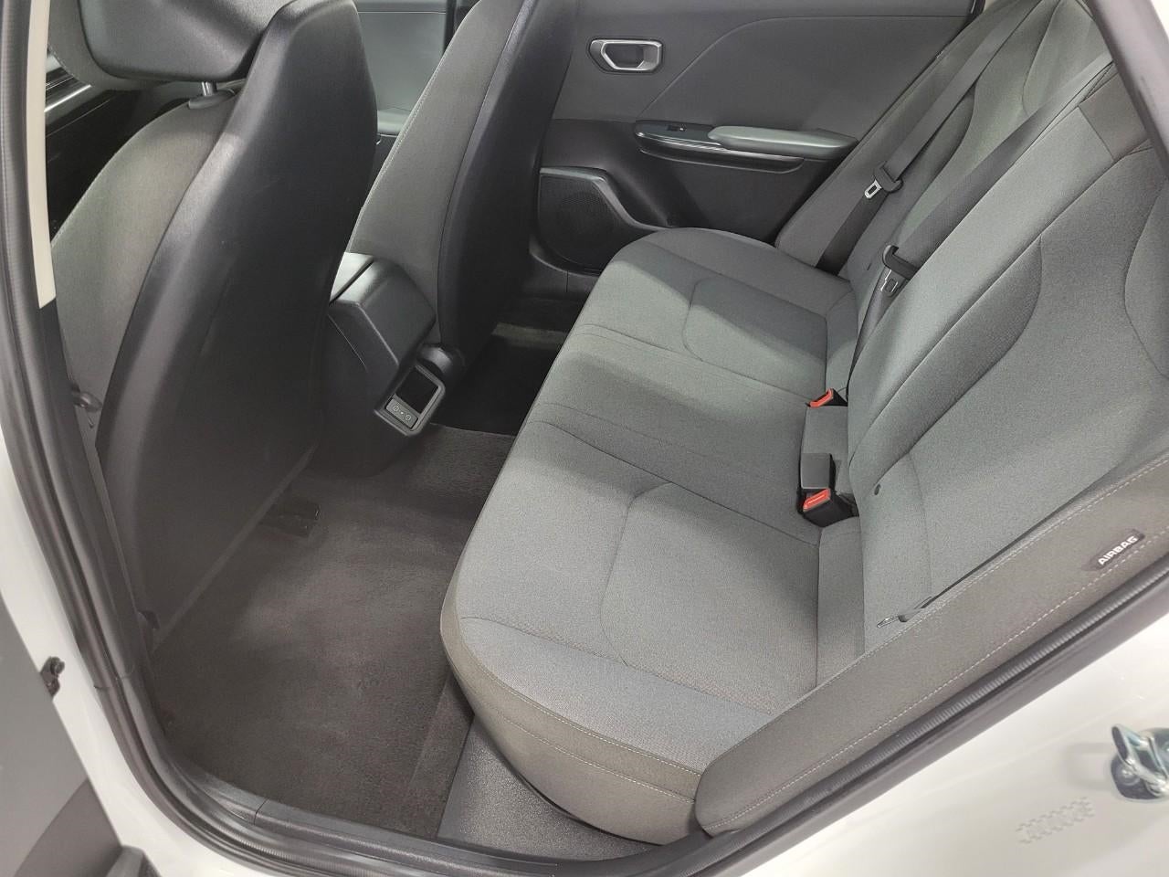 2025 Kia K4 LXS FWD