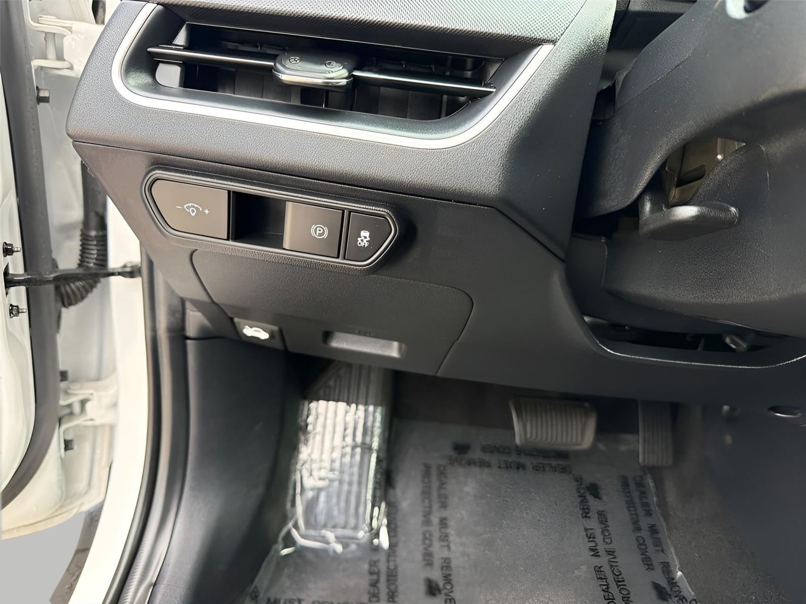 2025 Kia K4 LXS FWD