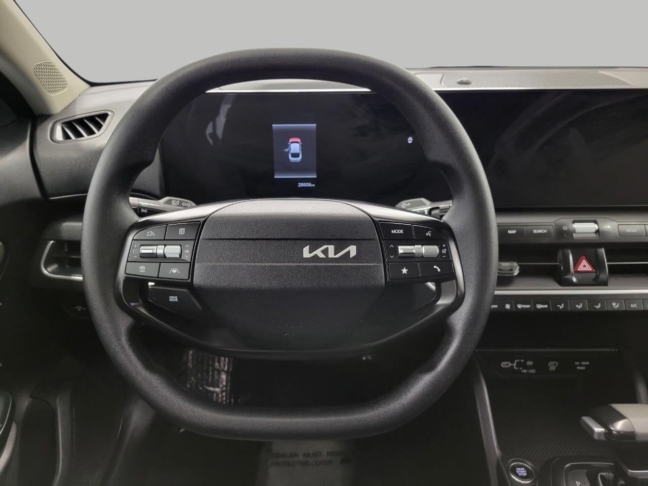 2025 Kia K4 LXS FWD