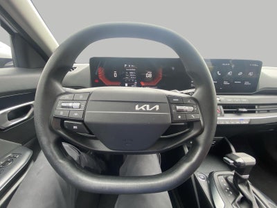 2025 Kia K4 LXS FWD