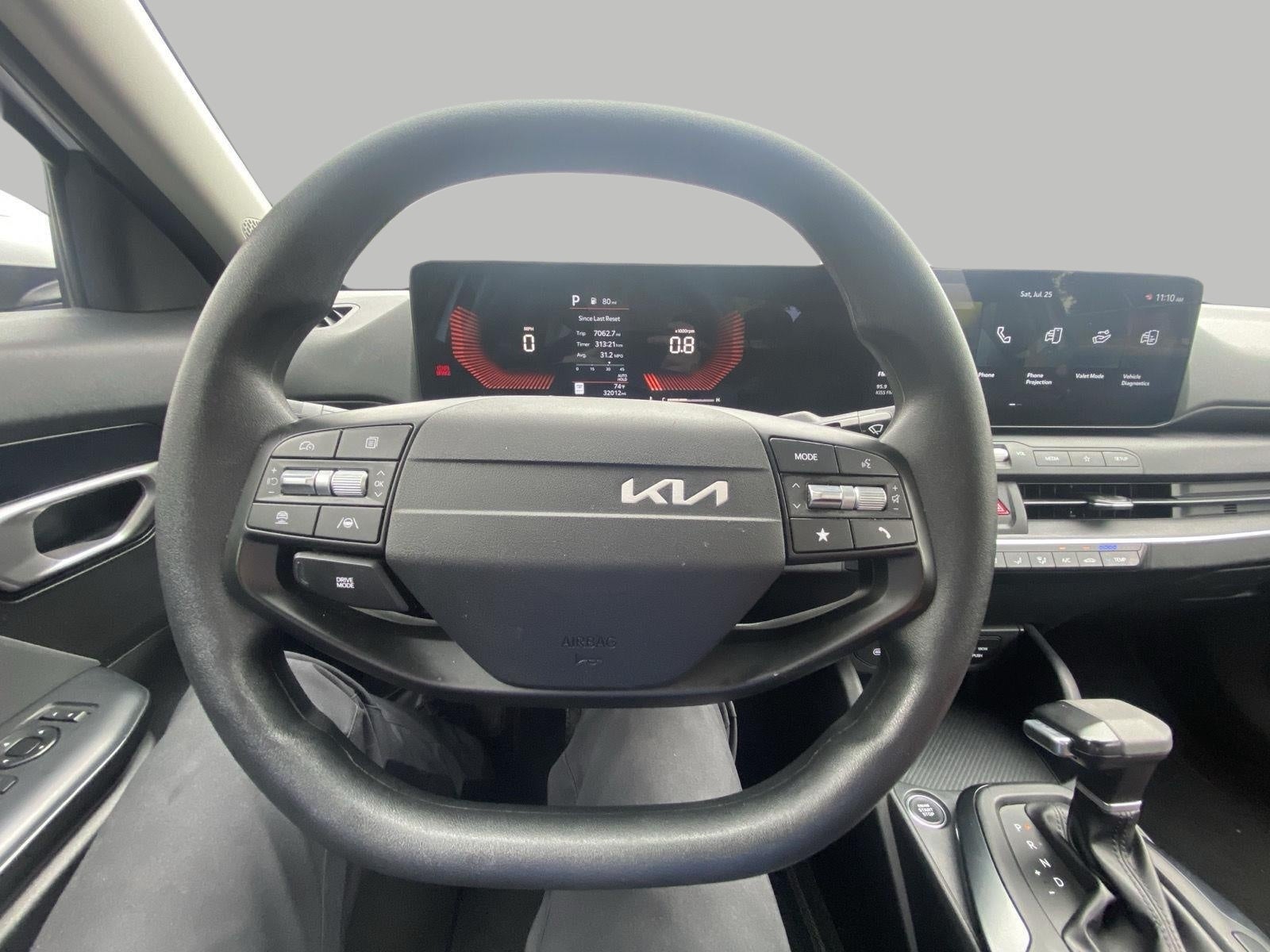 2025 Kia K4 LXS FWD