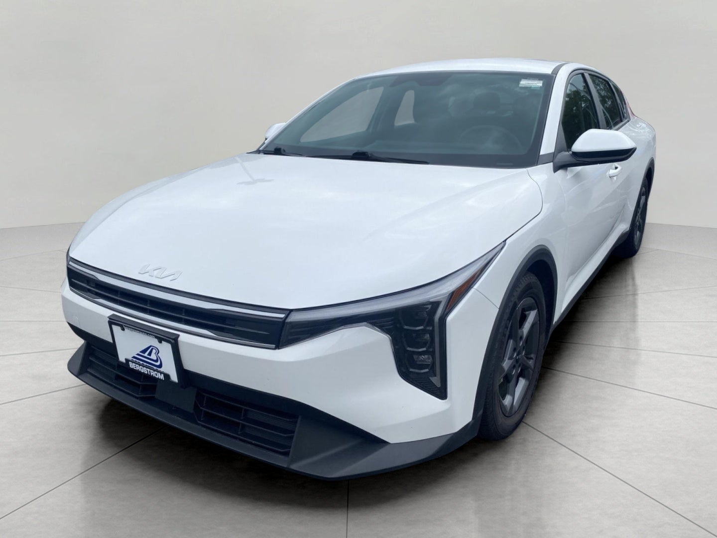2025 Kia K4 LXS FWD