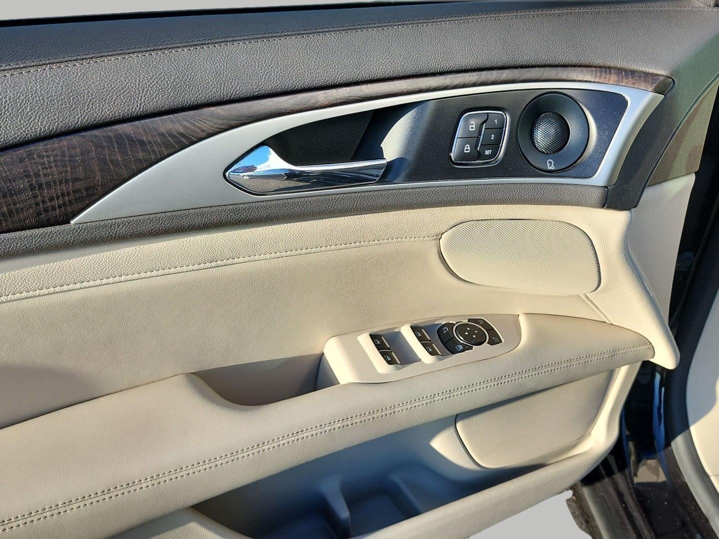 2019 Lincoln MKZ Reserve II FWD